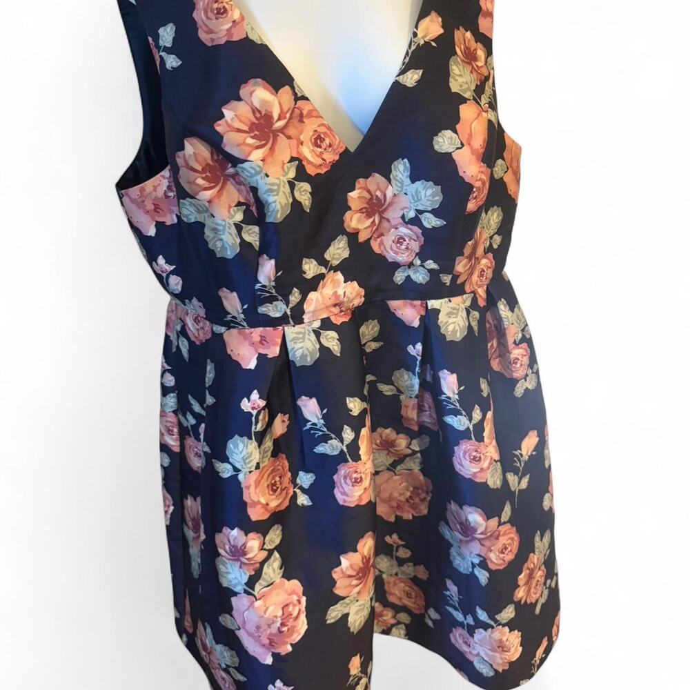 Chi Chi London Navy Floral Dress - Size UK 20 / US 16
